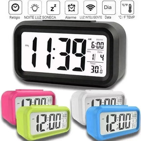 Relógio Digital de Mesa LED – Modernidade e Praticidade ao Seu Alcance! ⏰✨