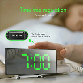 Relógio Despertador Digital Moderno